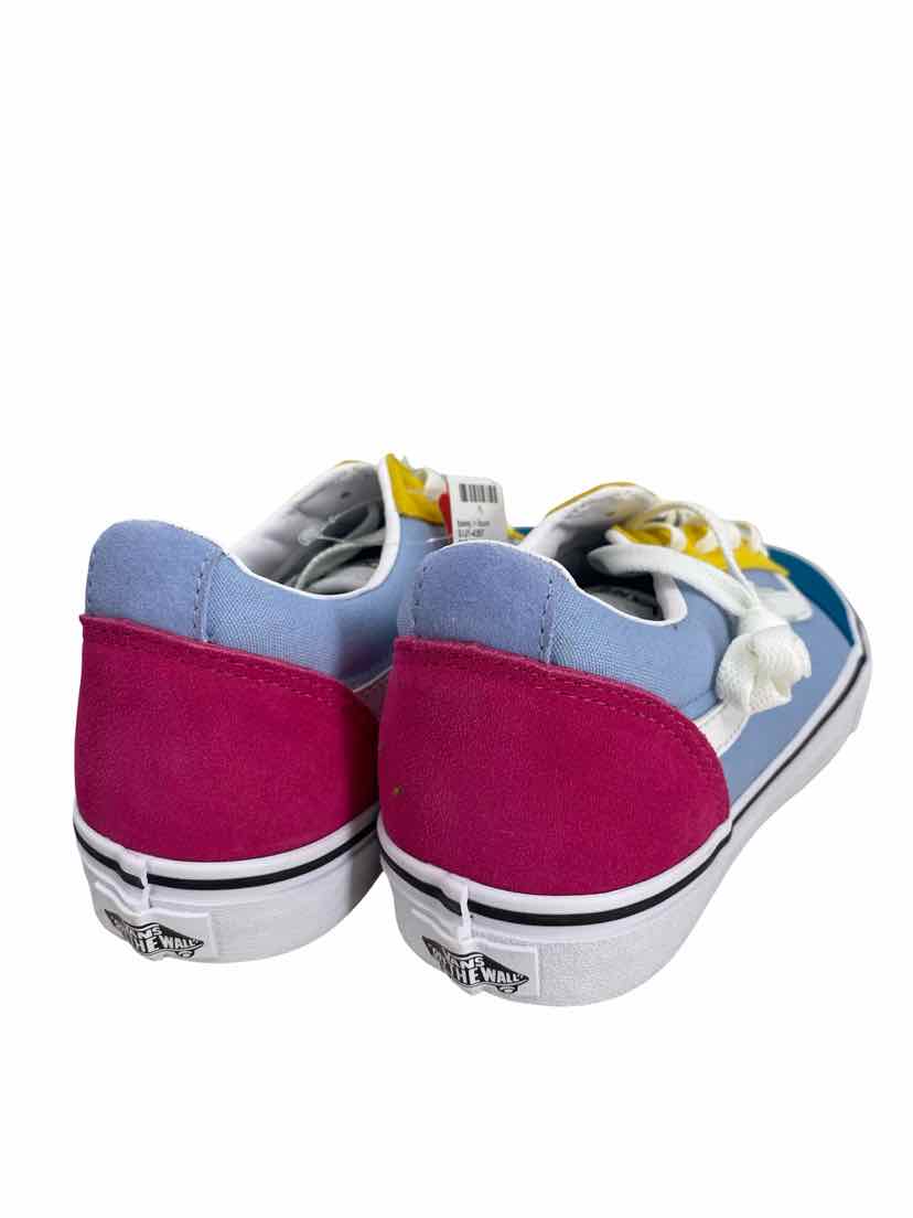Vans Ladies Size 11 NEW Shoes