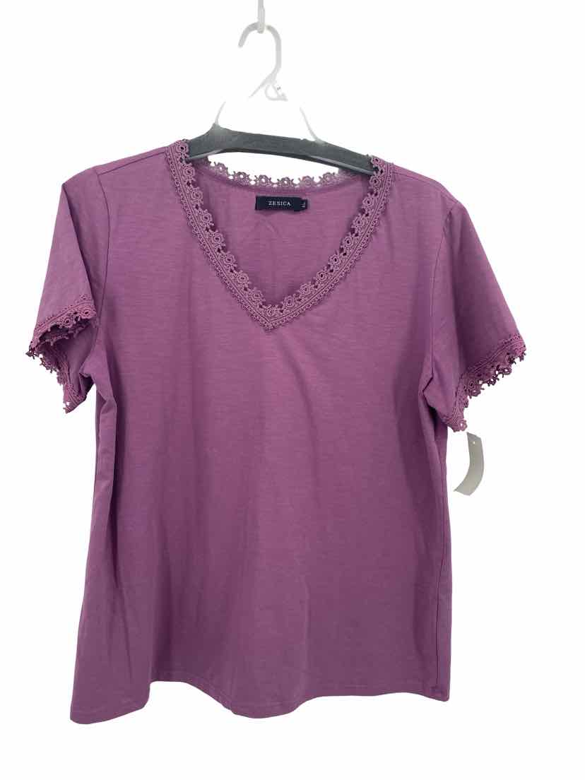 Zesica Ladies Size XL Shirt