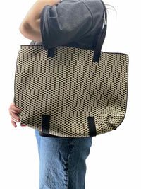 Vivaia Tote Bag