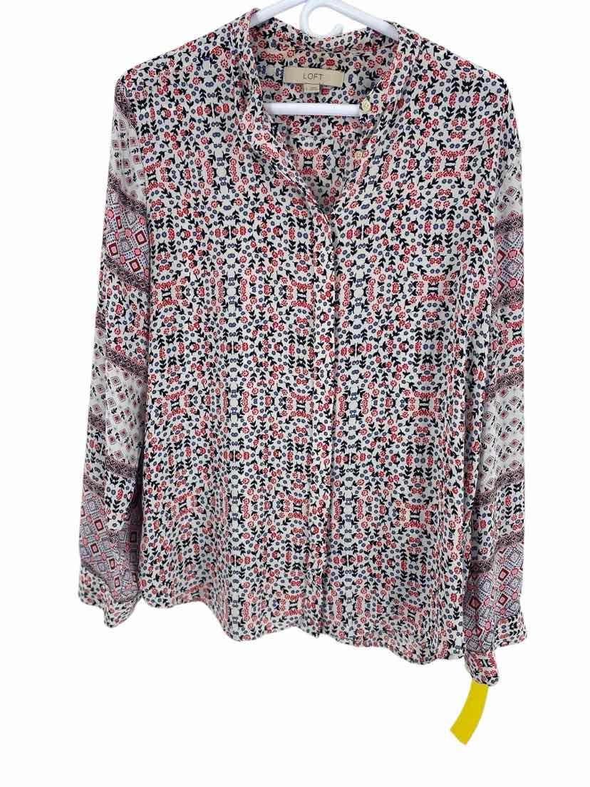 Loft Ladies Size Large Shirt