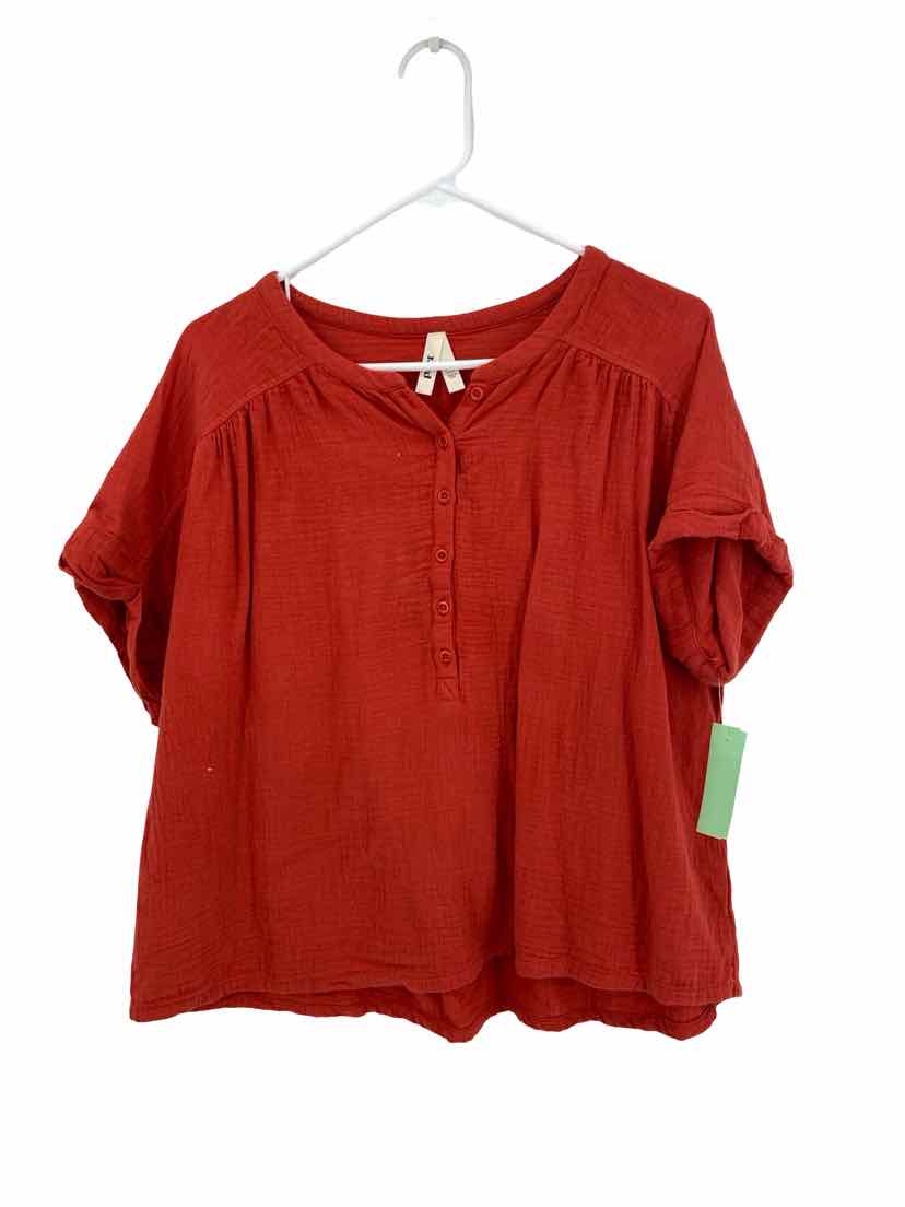 Pact Ladies Size L Shirt