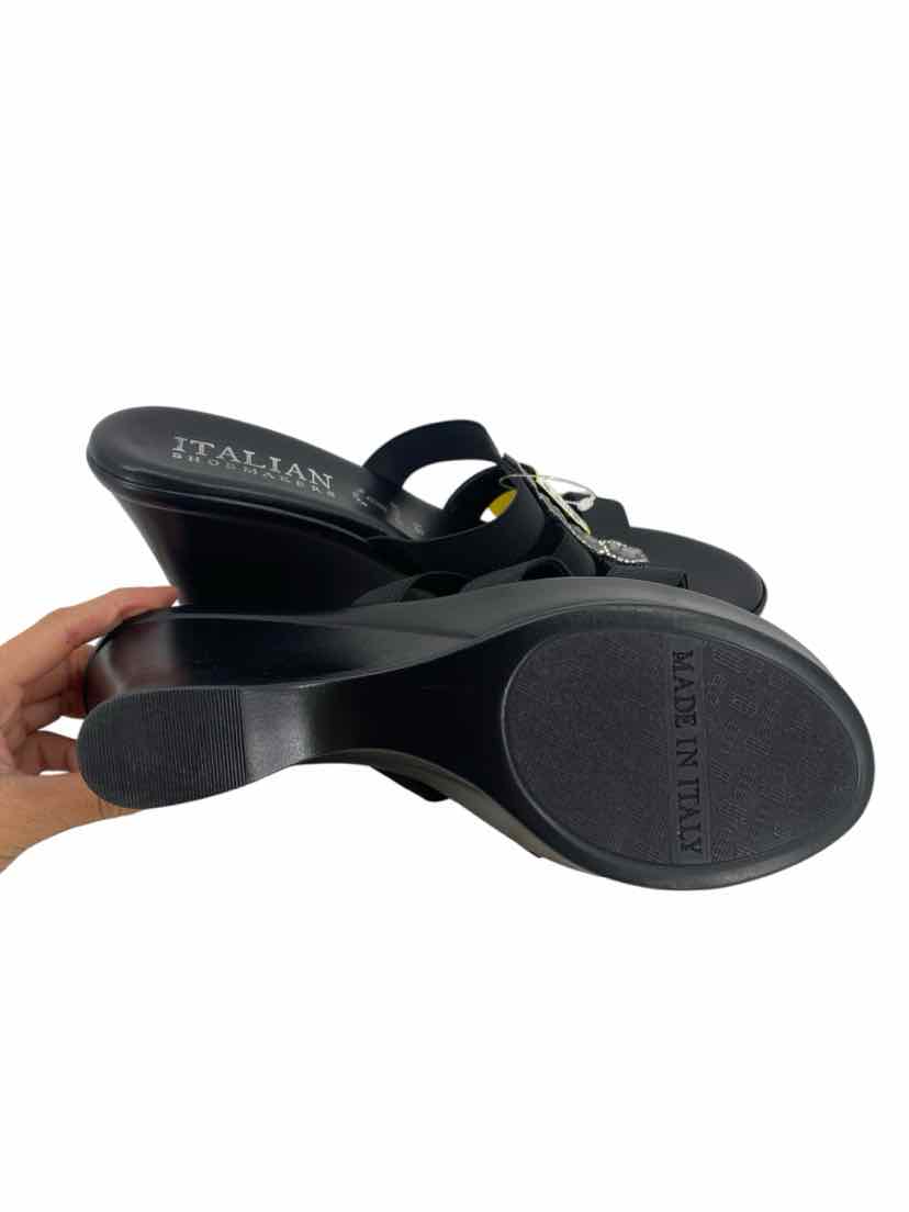 Italian Shoemakers Ladies Size 9.5 Like New Shoes