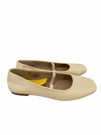Old Navy Ladies Size 7 Shoes