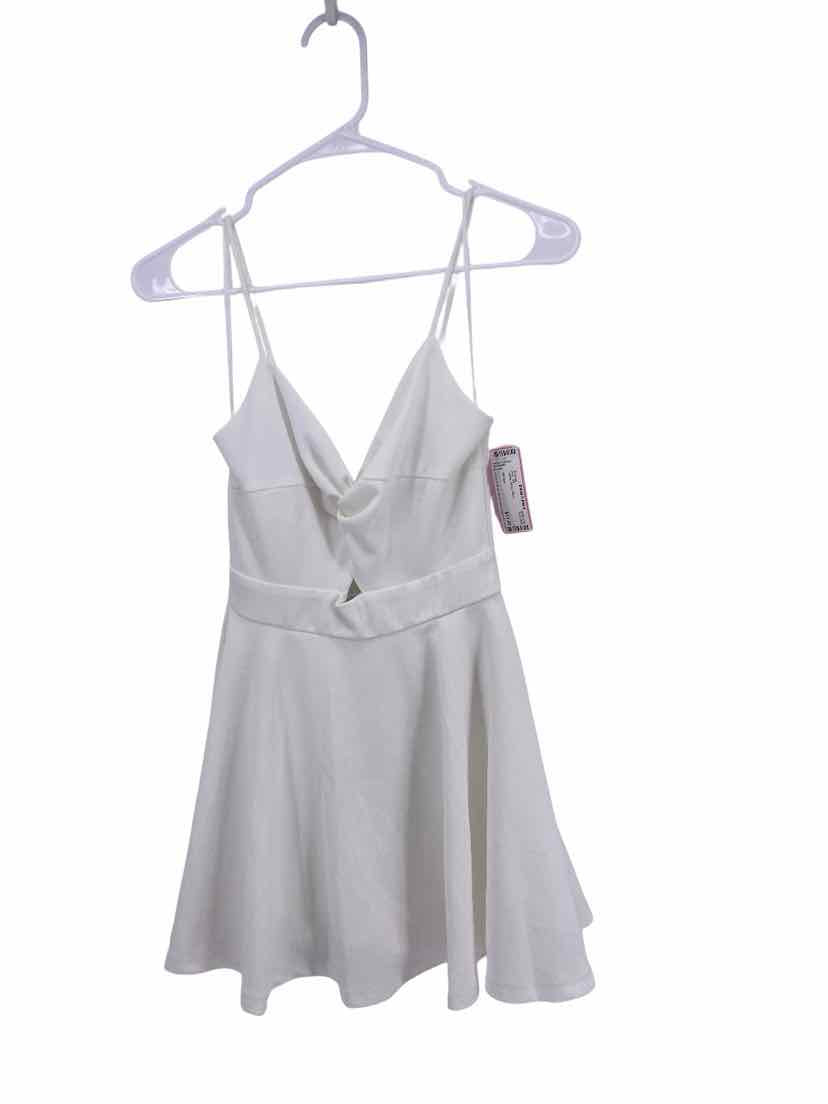 Windsor Ladies Size XS NEW Romper