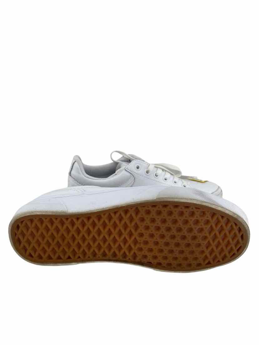 Vans Ladies Size 7.5 Shoes