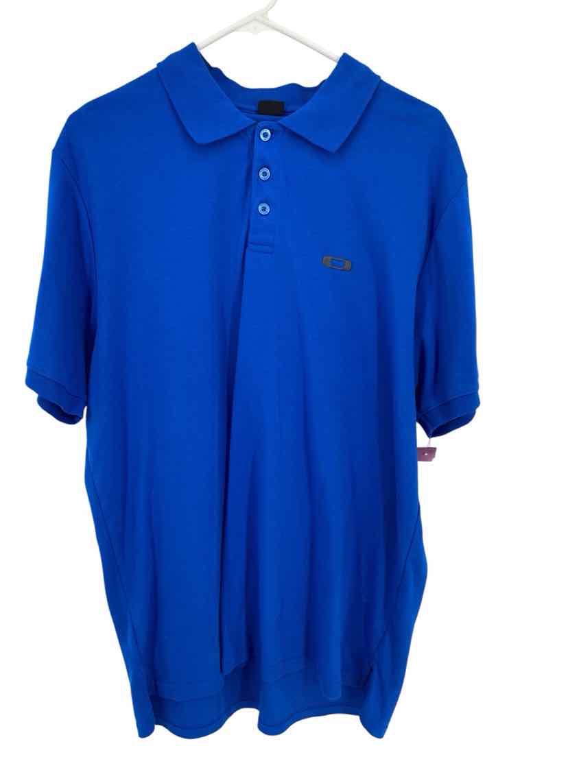 O Men's Size XL Shirt