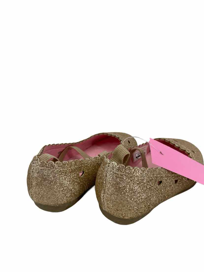 Carter's Kids Size 4 Shoes