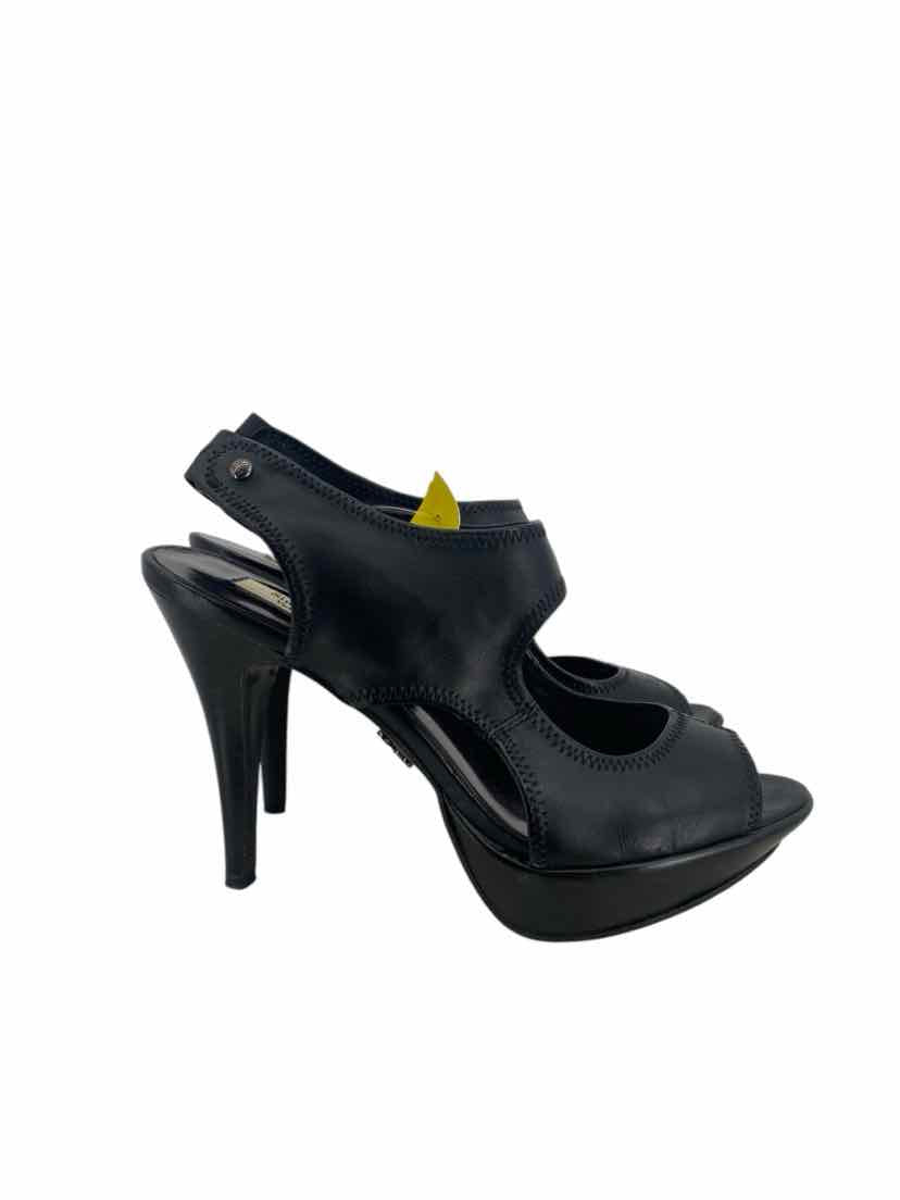 Simply Vera Ladies Size 8 Shoes
