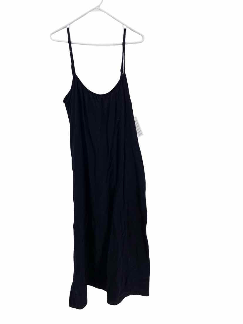Sol Angeles Ladies Size M/L NEW Dress
