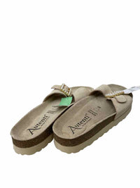 Autenti Ladies Size 40/9-9.5 NEW Sandals