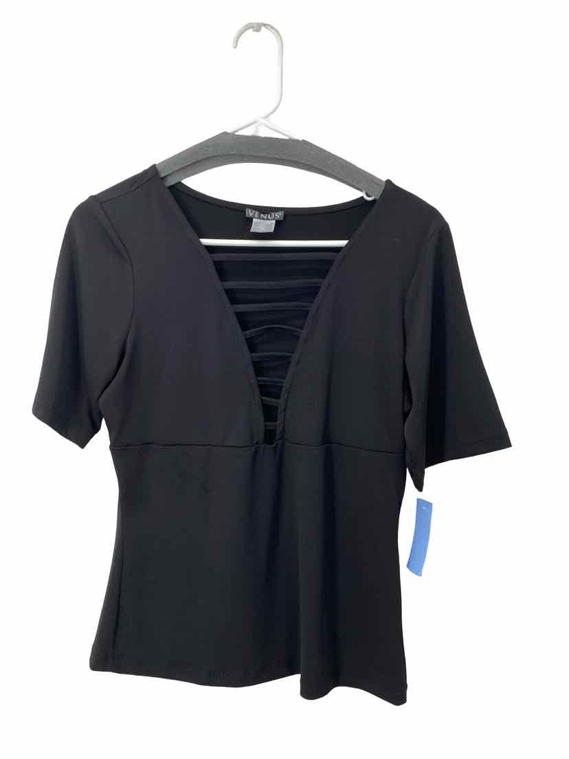 Venus Ladies Size M Shirt