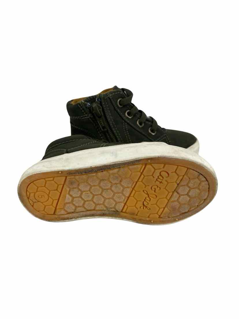 Cat & Jack Kids Size 5 Shoes