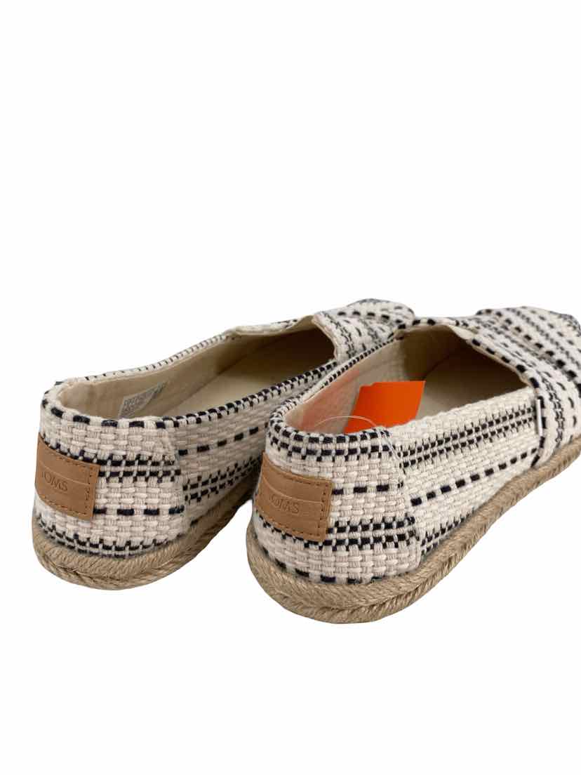 Toms Ladies Size 6 Shoes