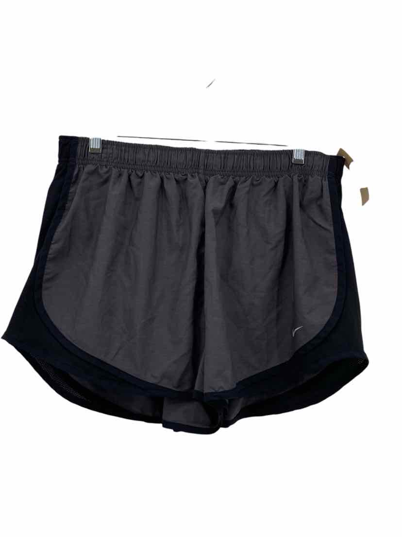 Nike Ladies Size XL Shorts