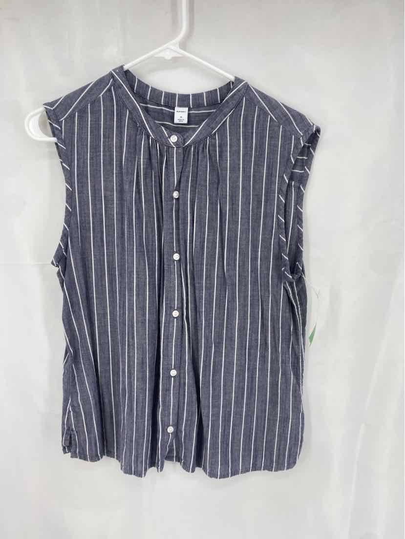 Old Navy Ladies Size M Shirt