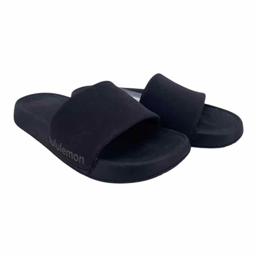 Lululemon Ladies Size 9 Sandals