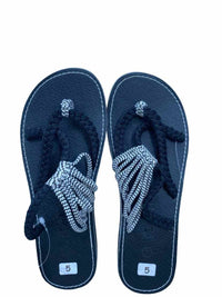 Plaka Ladies Size 5 Shoes