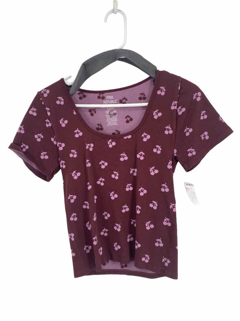 Pink Republic Ladies Size XL Shirt
