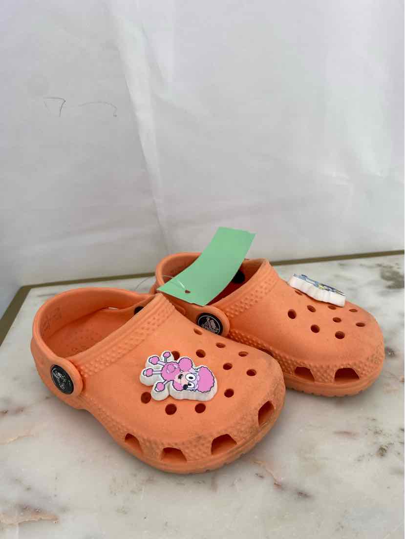 Crocs Kids Size 6 Shoes