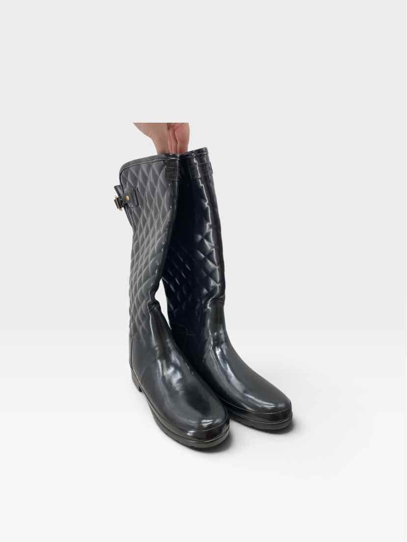 Hunter Ladies Size 9 Boots