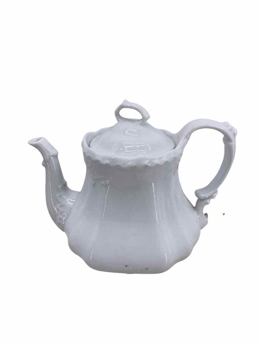 White Teapot