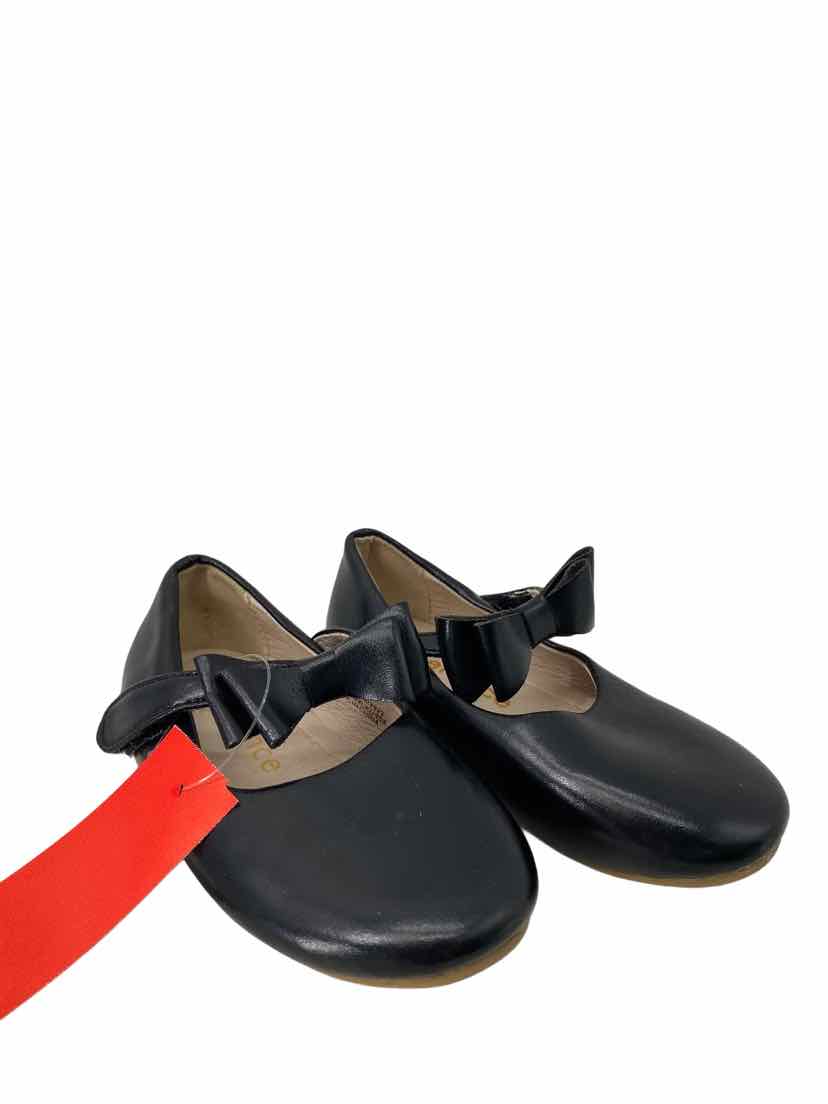 Kinderence Kids Size 8C Shoes