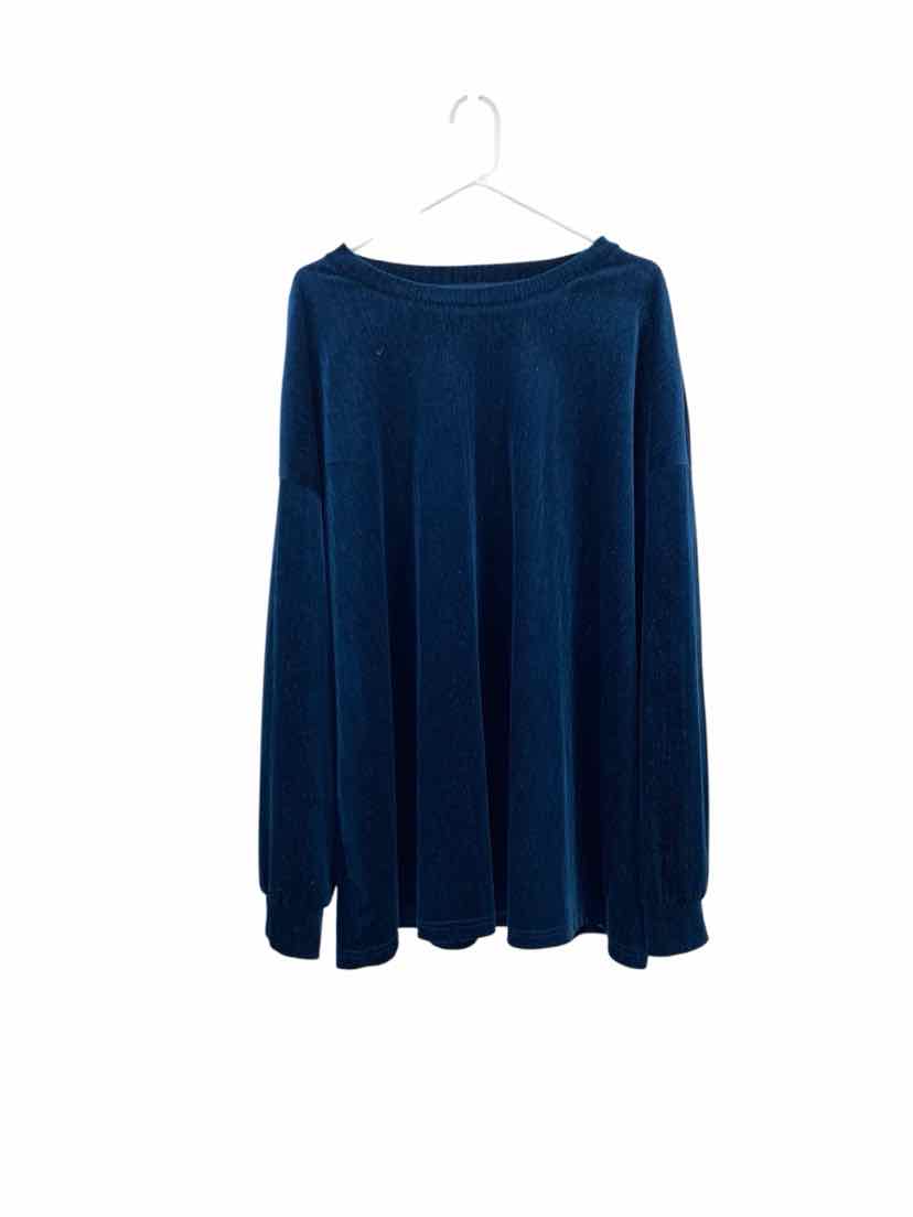 Bloomchic Ladies Size 22-24 Shirt