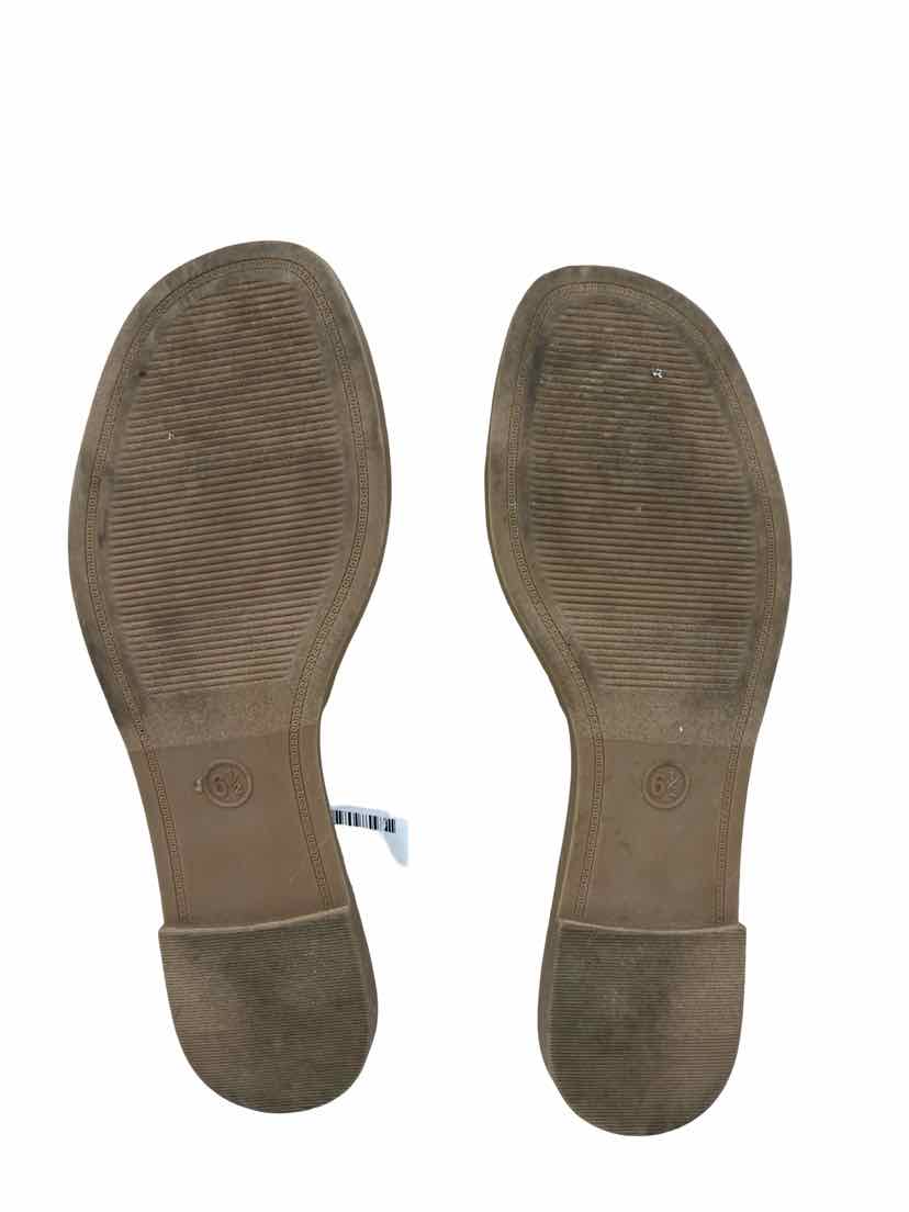 A New Day Ladies Size 6.5 Sandals