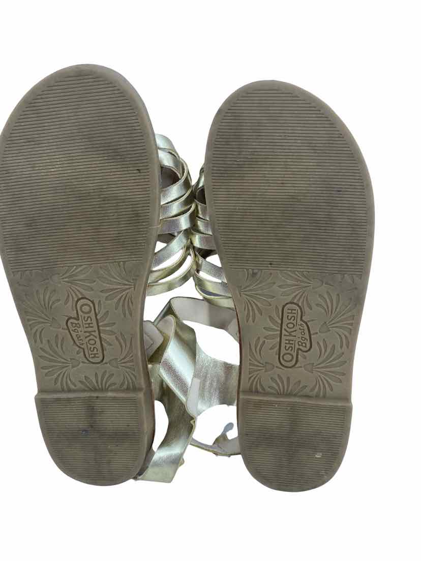 OshKosh Kids Size 3 Sandals