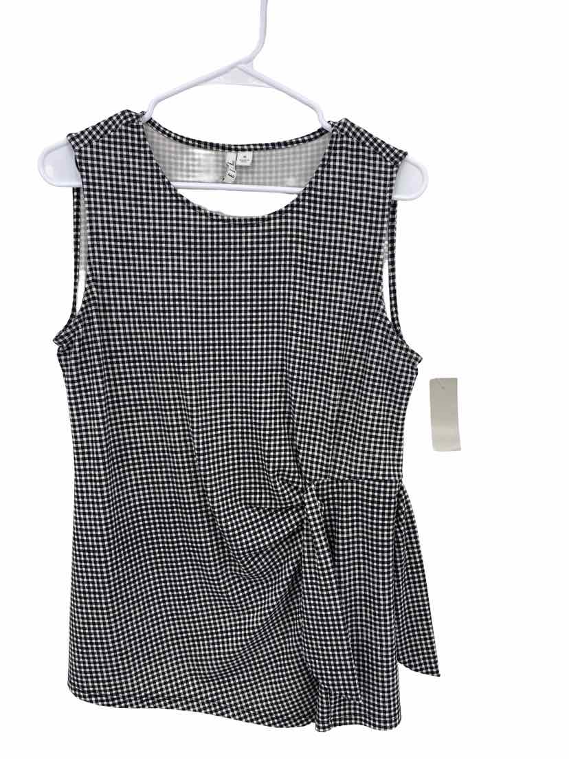 Elle Ladies Size M Shirt