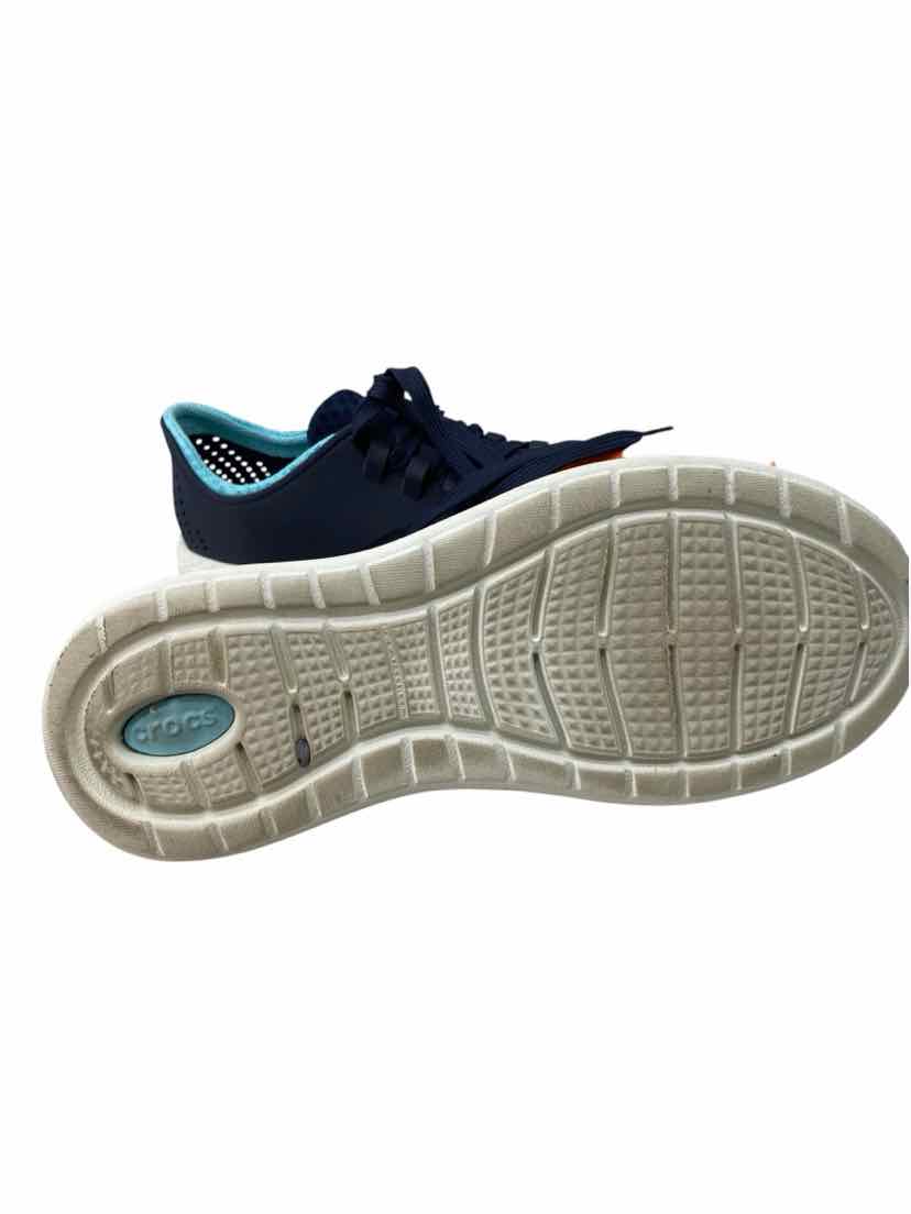 Crocs Ladies Size 11 Shoes