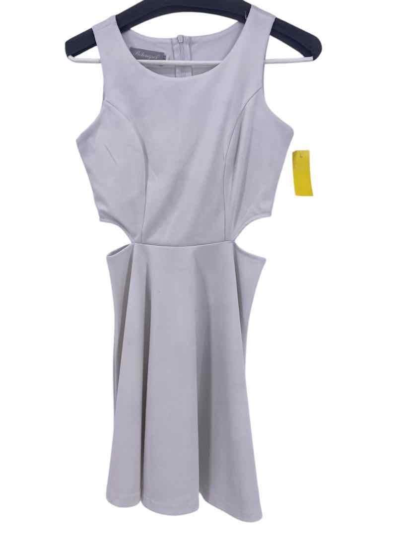 Ladies Belongasci Size XS Dresses