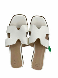 A New Day Ladies Size 6 Sandals