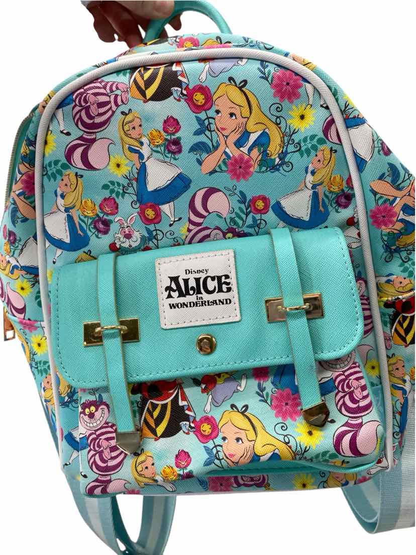Disney Ladies Alice in Wonderland 9/10 Backpack