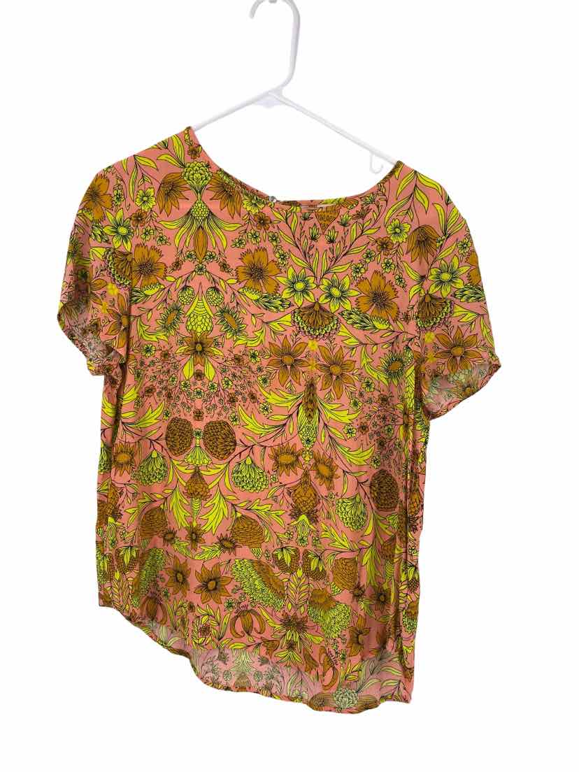 H & M Ladies Size 8 Shirt