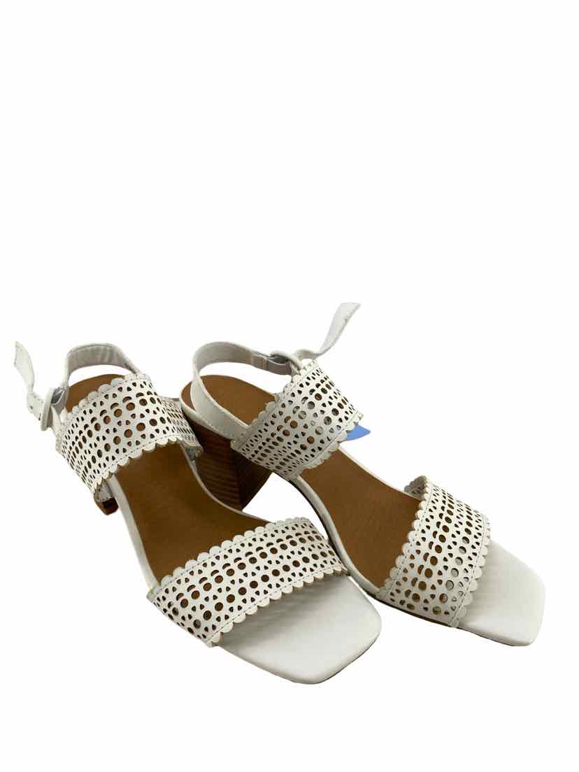Silent D Ladies Size 7.5 Shoes