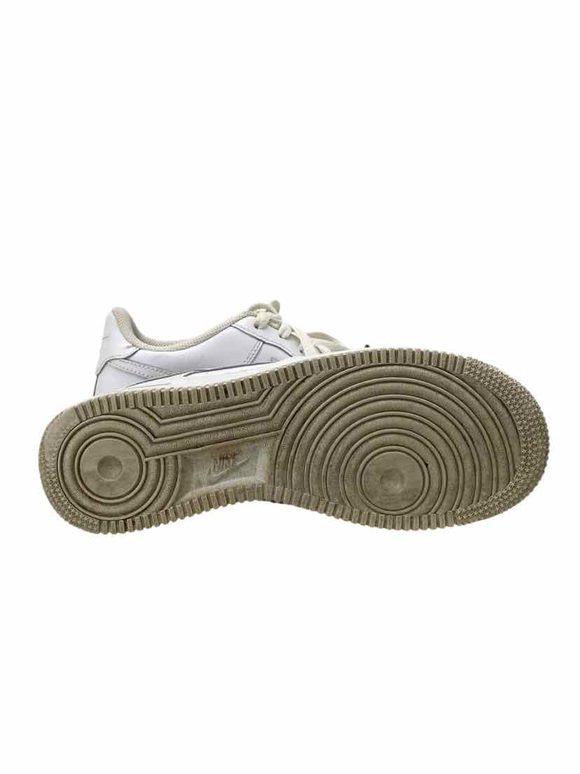 Nike Kids Size 6.5 Shoes