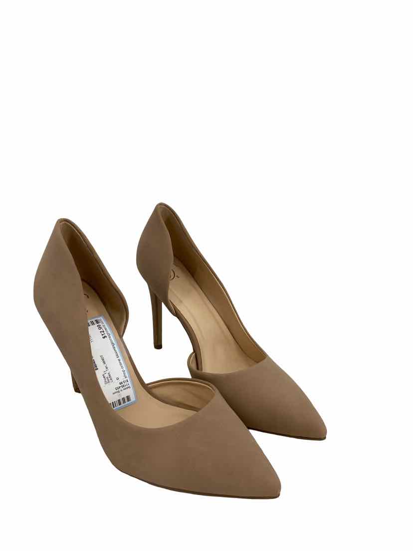 D Ladies Size 11 NWOT Shoes