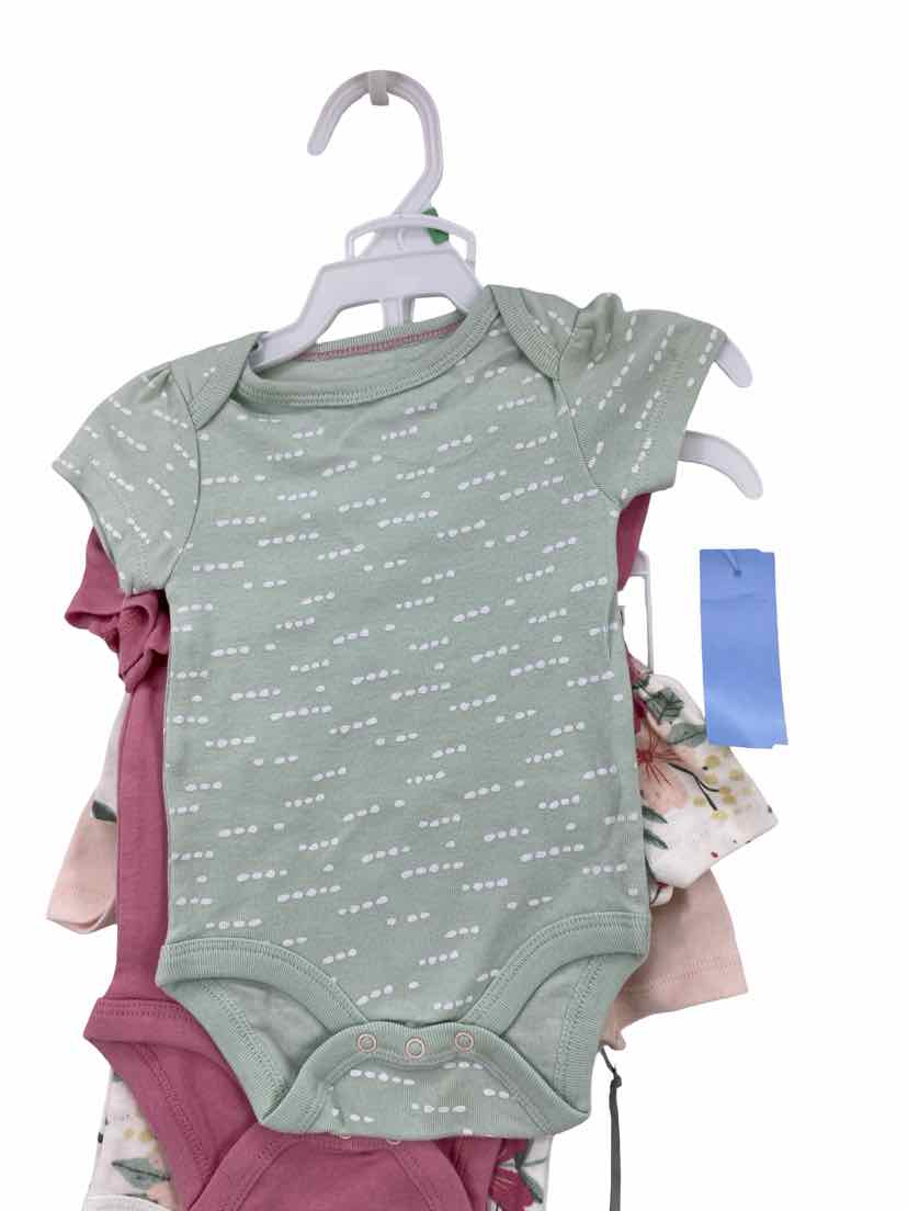 Cloud island Kids Size 0-3m NEW 4 pc