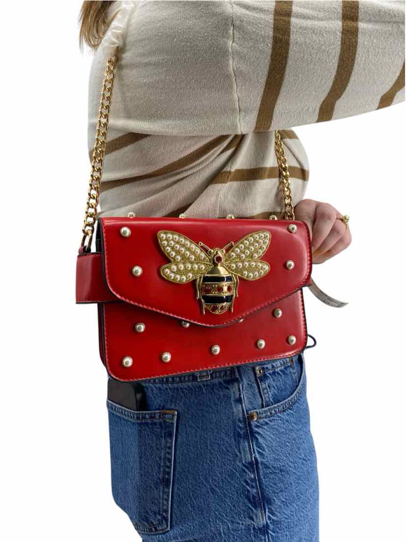 Ladies Bee NEW Crossbody