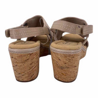 Clarks Ladies Size 5 Shoes