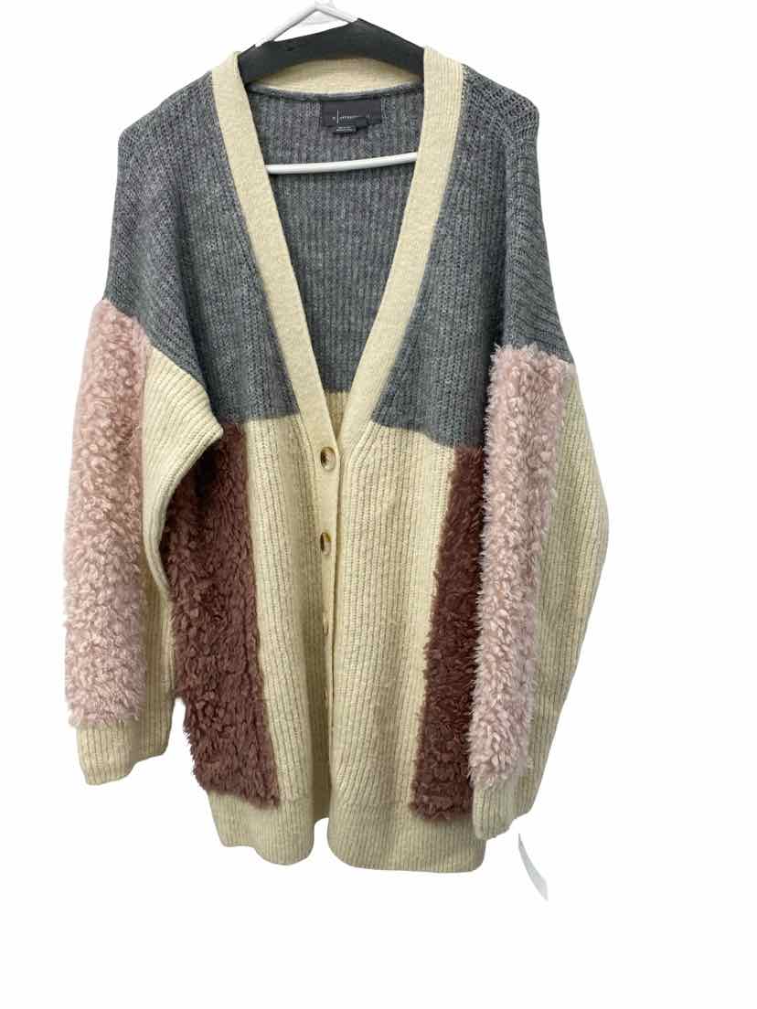 Anthropologie Ladies Size M Sweater