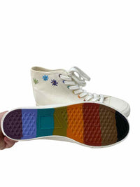 American Eagle Ladies Size 8 Shoes