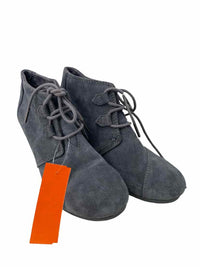 Toms Size 7 Boots