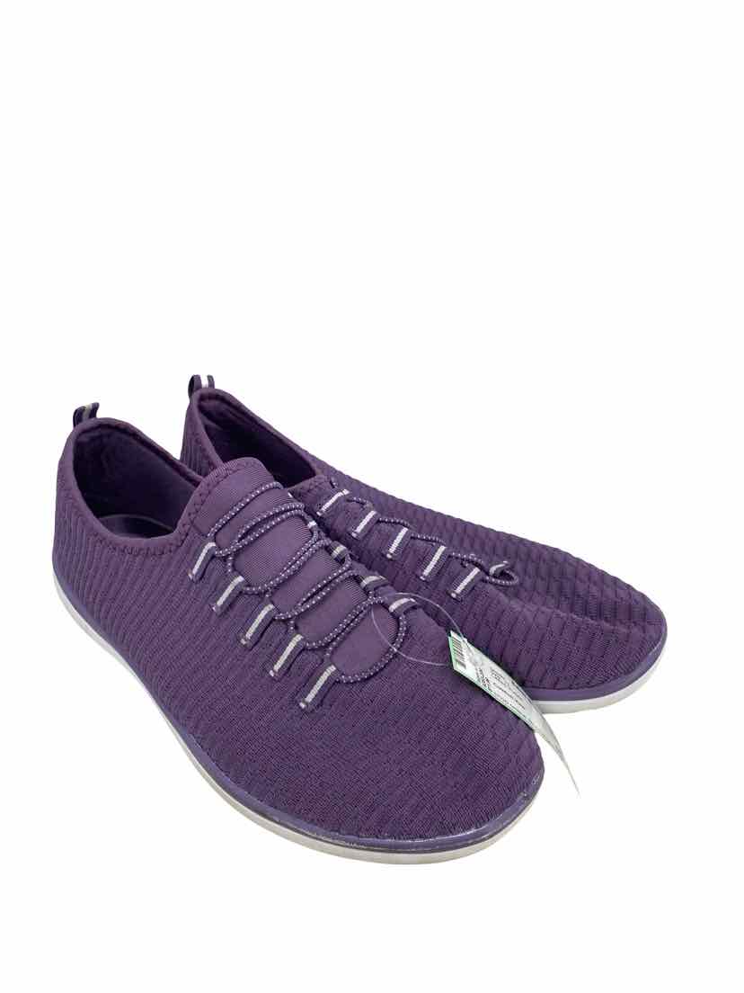 Comfort View Ladies Size 12 Shoes