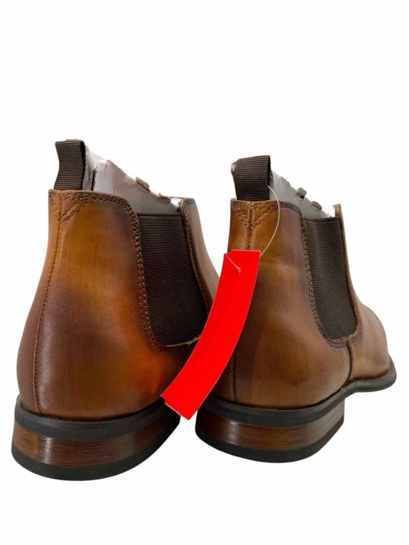 La Milano Men's Size 9.5 NEW Boots