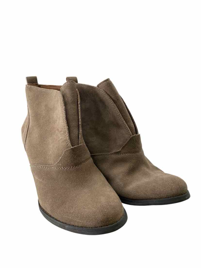 Lucky Brand Ladies Size 9 Boots