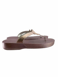 Kipdd Ladies Size 9 Sandals