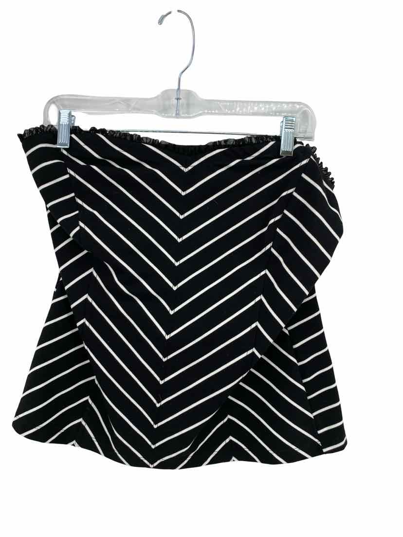 White House Black Market Ladies Size L Shirt