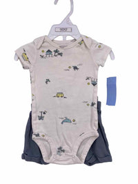 Carter's Kids Size 6m 2 pc